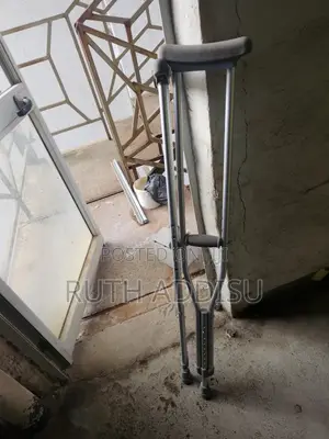 Axillary Bilateral Crutches庫藏medical Crutches麻醉heavy Duty Crutches