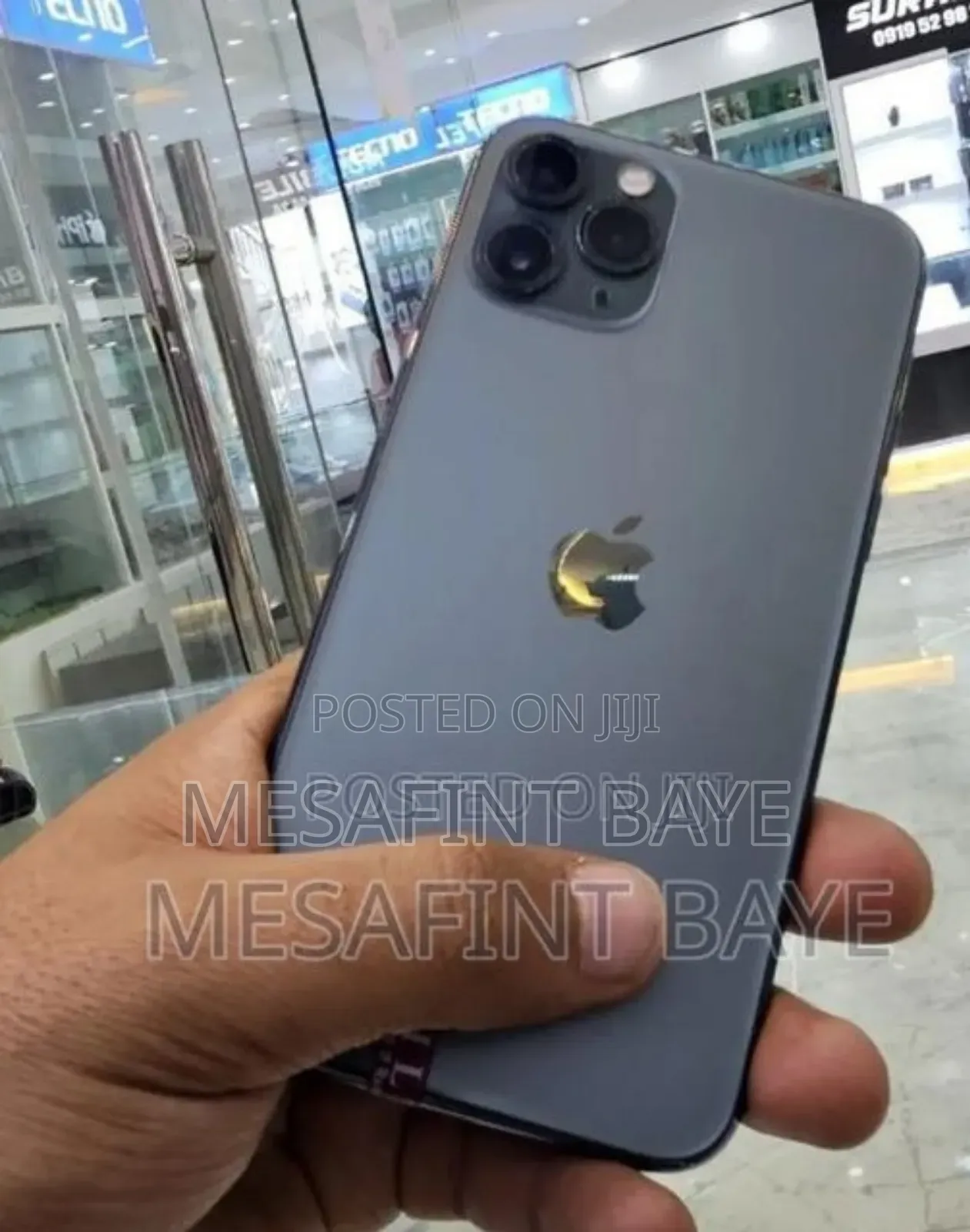 New Apple iPhone 13 256 GB Silver