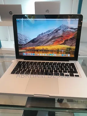 New Laptop Apple MacBook Pro 2011 4GB Intel Core I5 SSD 32GB