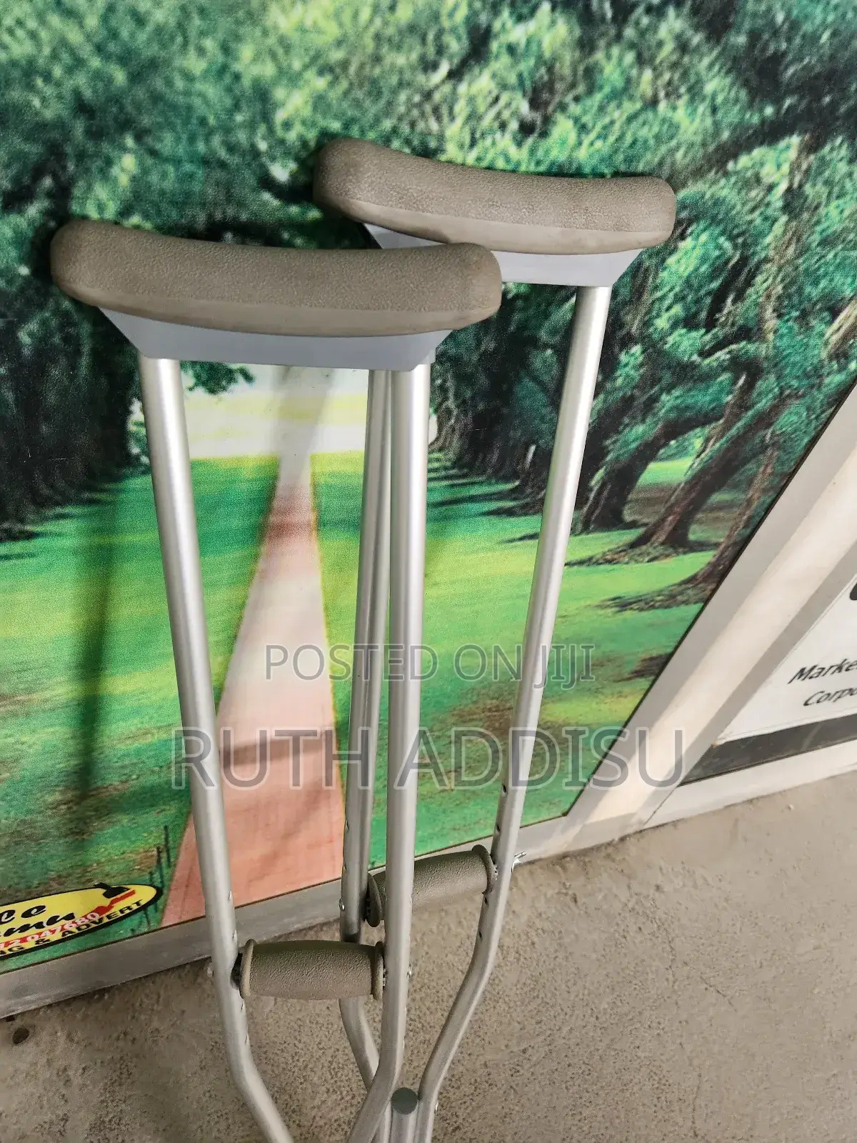 Axillary Bilateral Crutches庭園crutches擺畾crutches求診axillary Crutches