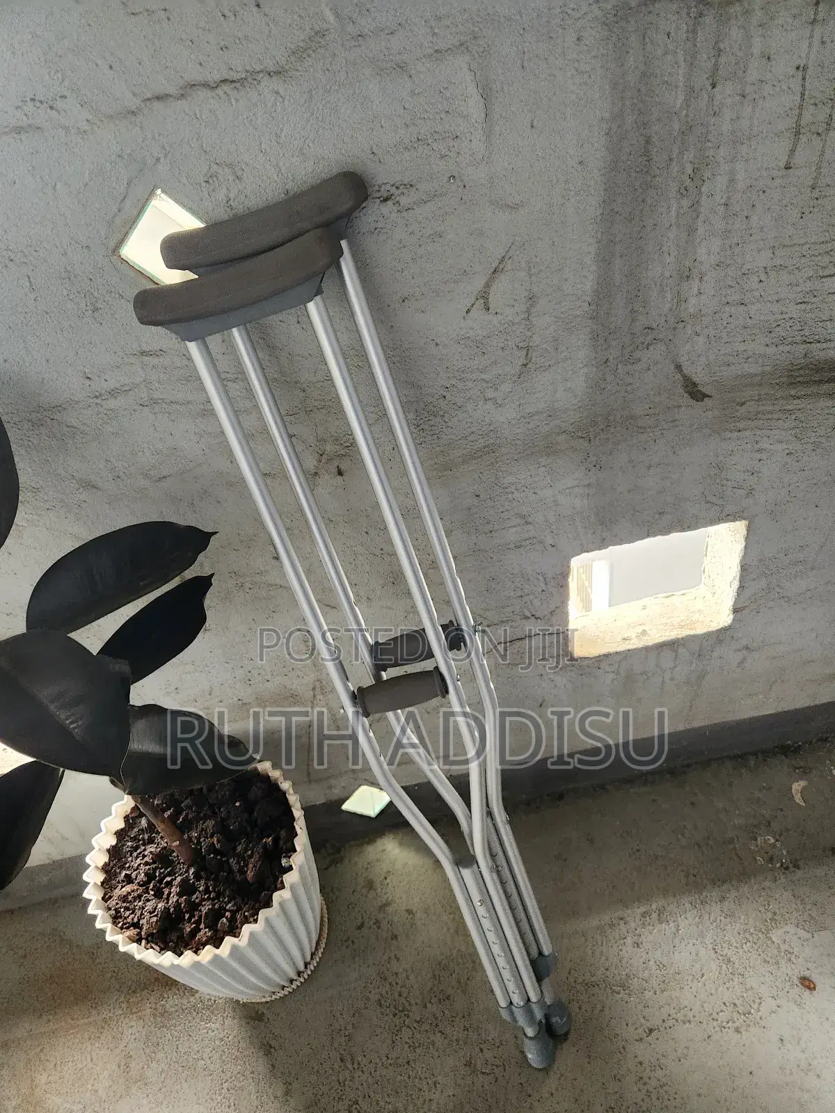 Axillary Bilateral Crutches痛批crutches袸了crutche因素crutches New Crutches