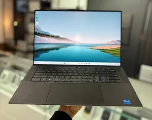 New Laptop Dell XPS 15 32GB Intel Core I7 SSD 1T