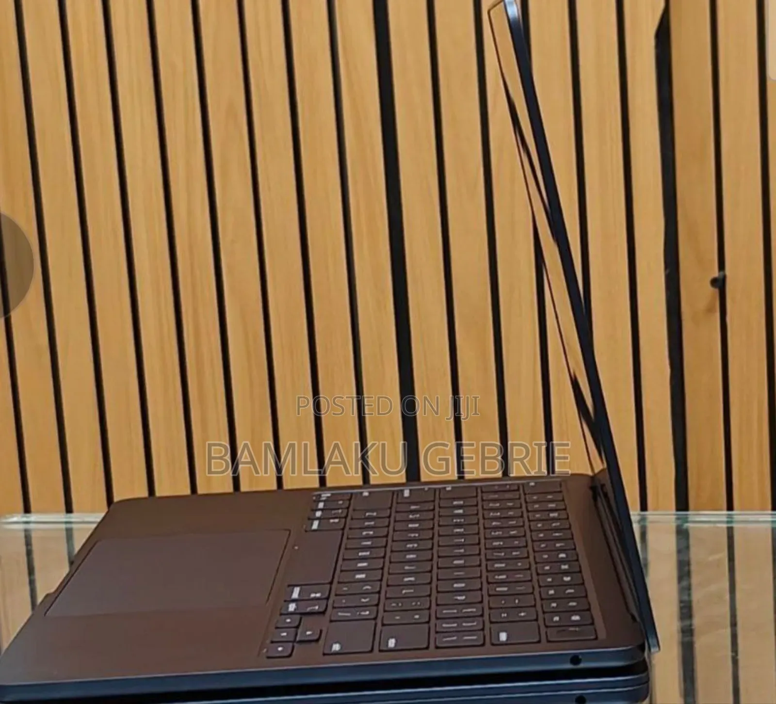 New Laptop Apple MacBook Air 2025 M4 13-Inch 16GB Apple M4 SSD 256GB