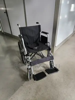 Foldable Wheelchair晞了wheelchair廟宇medical Wheelchair麻雀wheelchair New