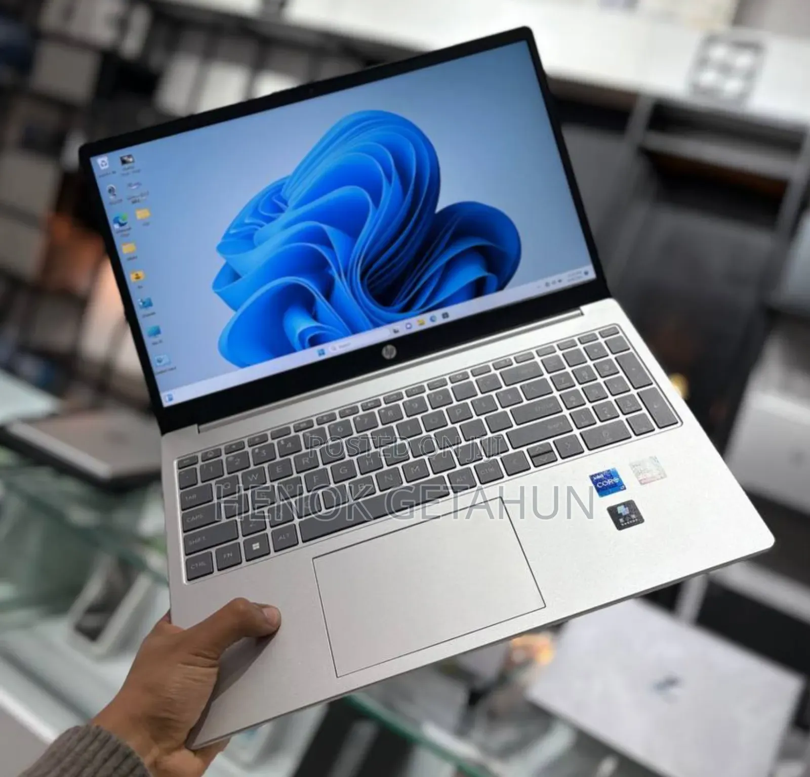 New Laptop HP Stream Notebook 16GB Intel Core I7 SSD 512GB