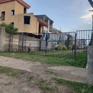 Photo - 5bdrm Villa in Lega Tafo, Addis Ketema for sale