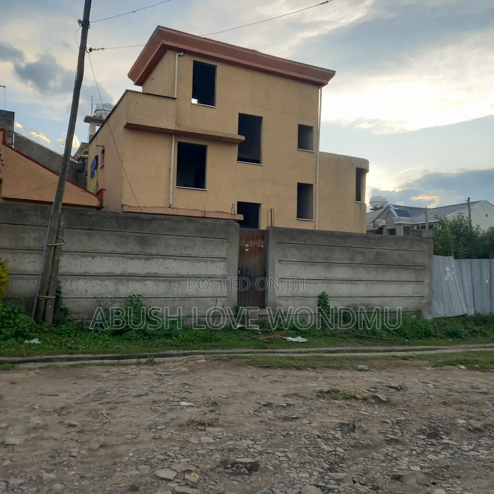 5bdrm Villa in Lega Tafo, Addis Ketema for sale