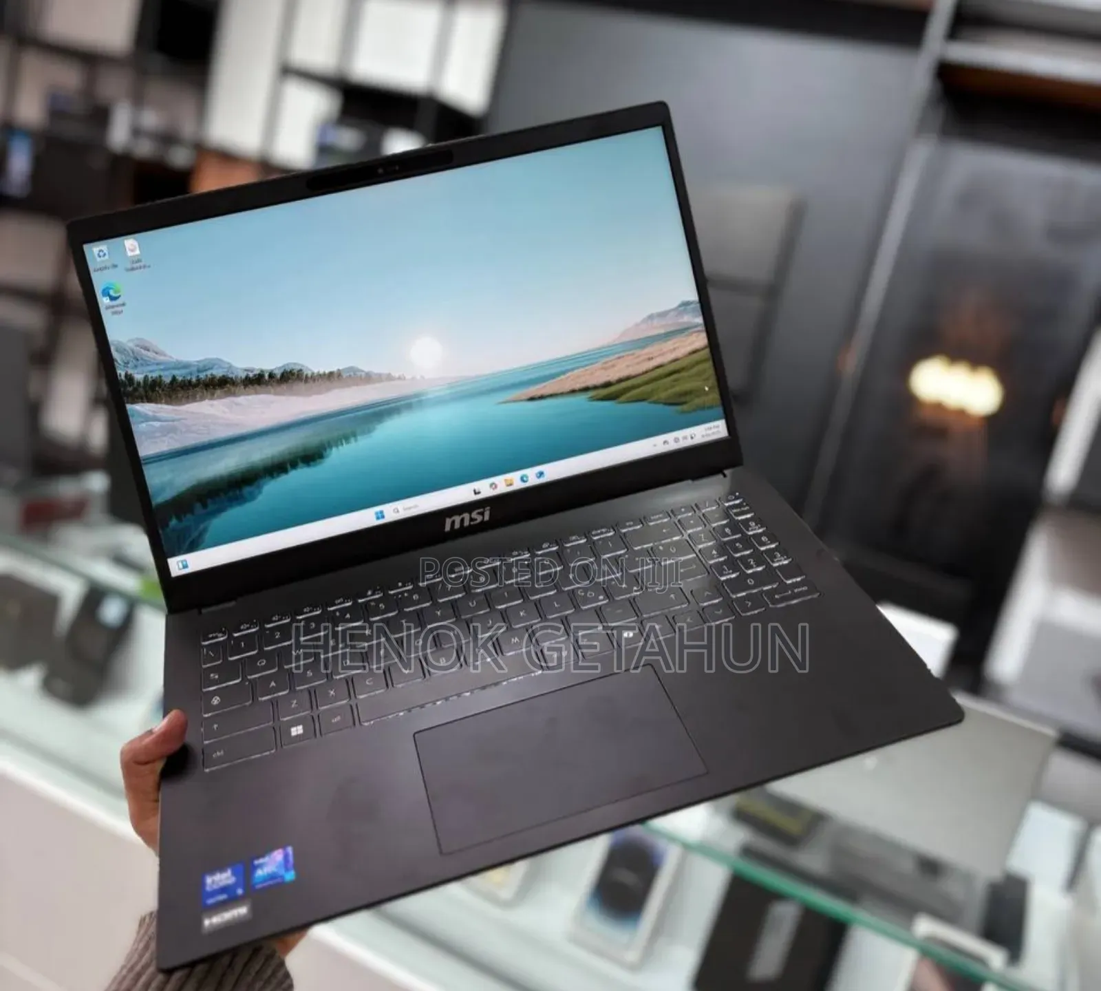 New Laptop MSI Katana 15 16GB Intel Core Ultra 5 SSD 512GB