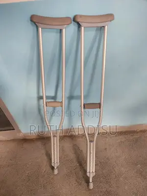 Axillary Bilateral Crutches求診medical Crutches庭院axillary Crutches New