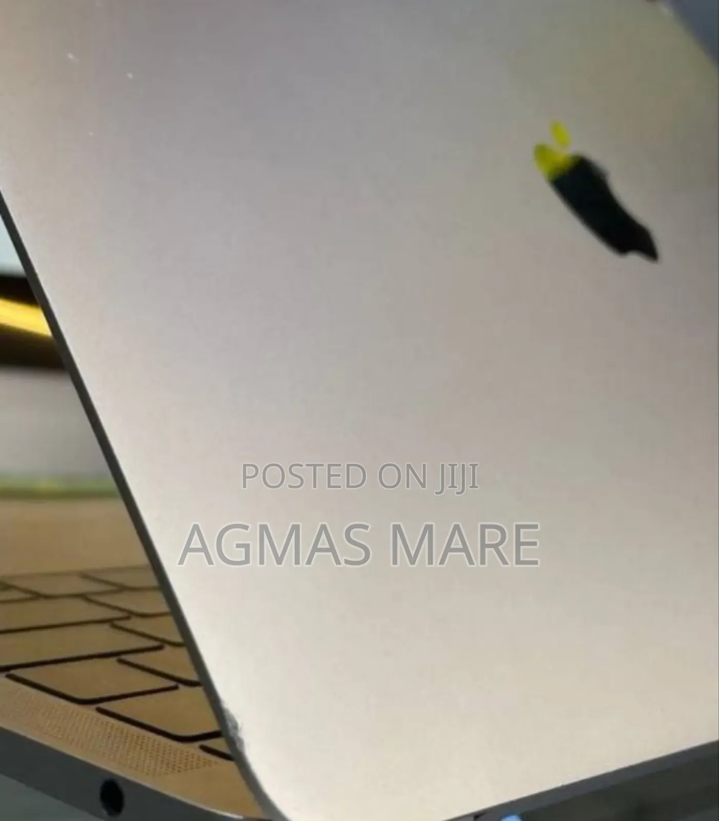 New Laptop Apple MacBook Pro 2017 8GB Intel Core i5 SSD 128GB