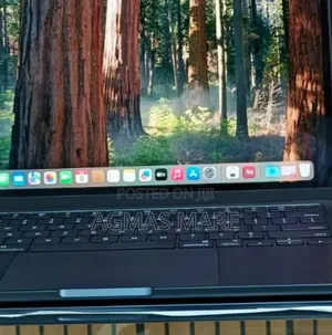 New Laptop Apple MacBook Air 2024 M3 13-Inch 8GB Apple M3 SSD 256GB