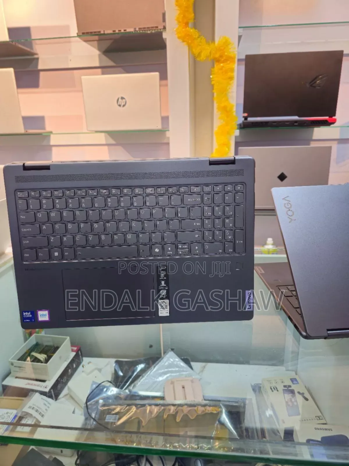 New Laptop Lenovo Yoga 7i 16GB Intel Core Ultra 7 SSD 1T