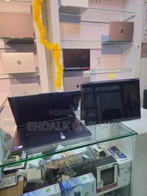 New Laptop Lenovo Yoga 7i 16GB Intel Core Ultra 7 SSD 1T