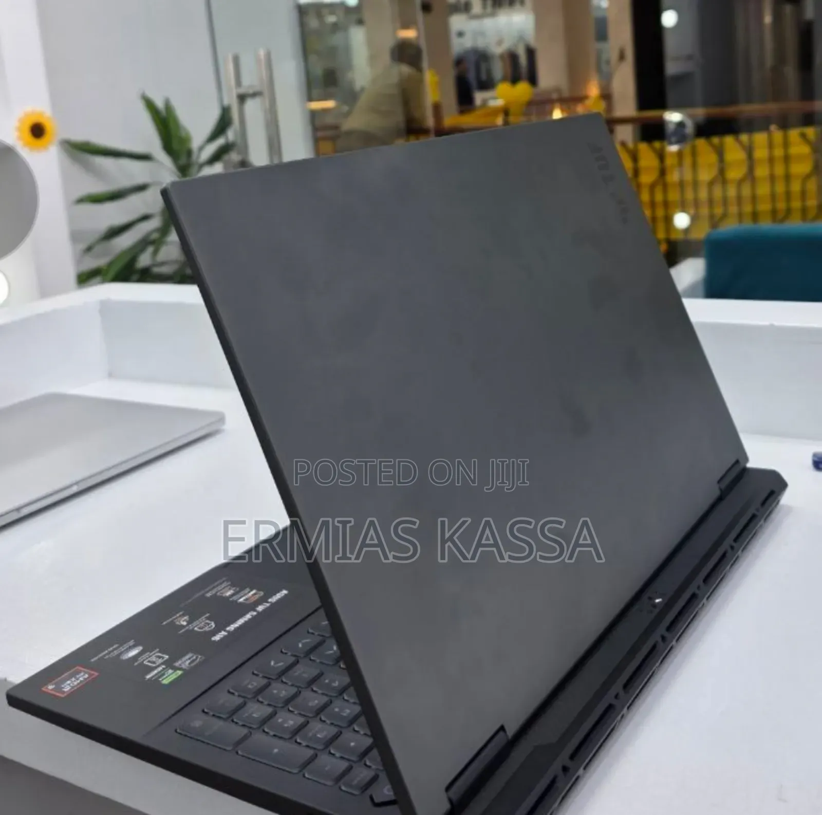 New Laptop Asus TUF Gaming A15 32GB AMD Ryzen 9 SSD 1T