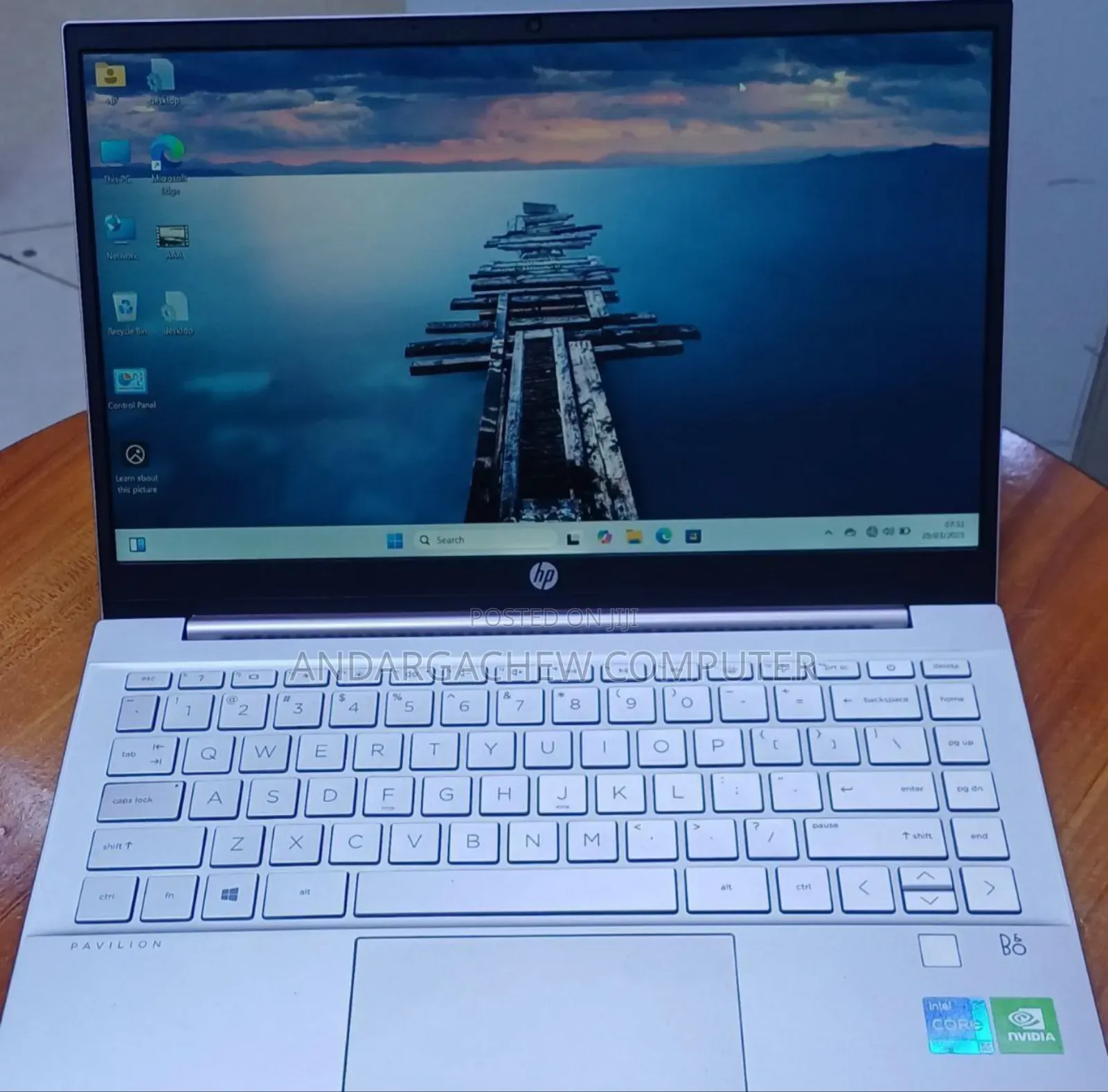 New Laptop HP Pavilion 11 16GB Intel Core I5 SSD 512GB