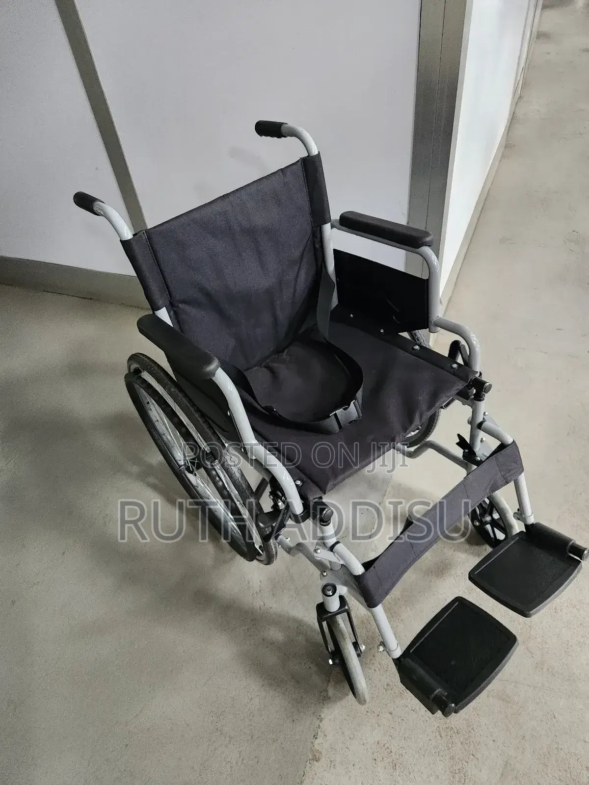 Wheelchair庫藏wheelchair Foldable Wheelchair使命medical Wheelchair序號bold