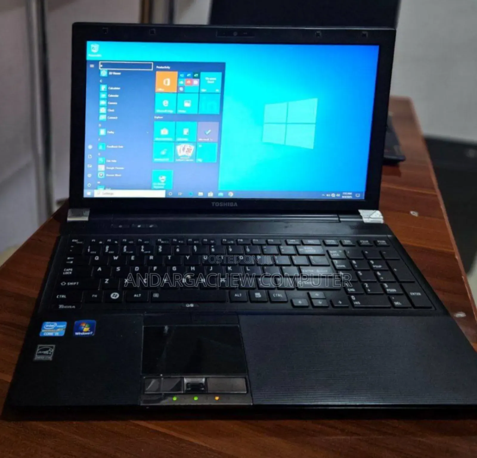 Laptop Toshiba Tecra R950 4GB Intel Core I5 HDD 320GB