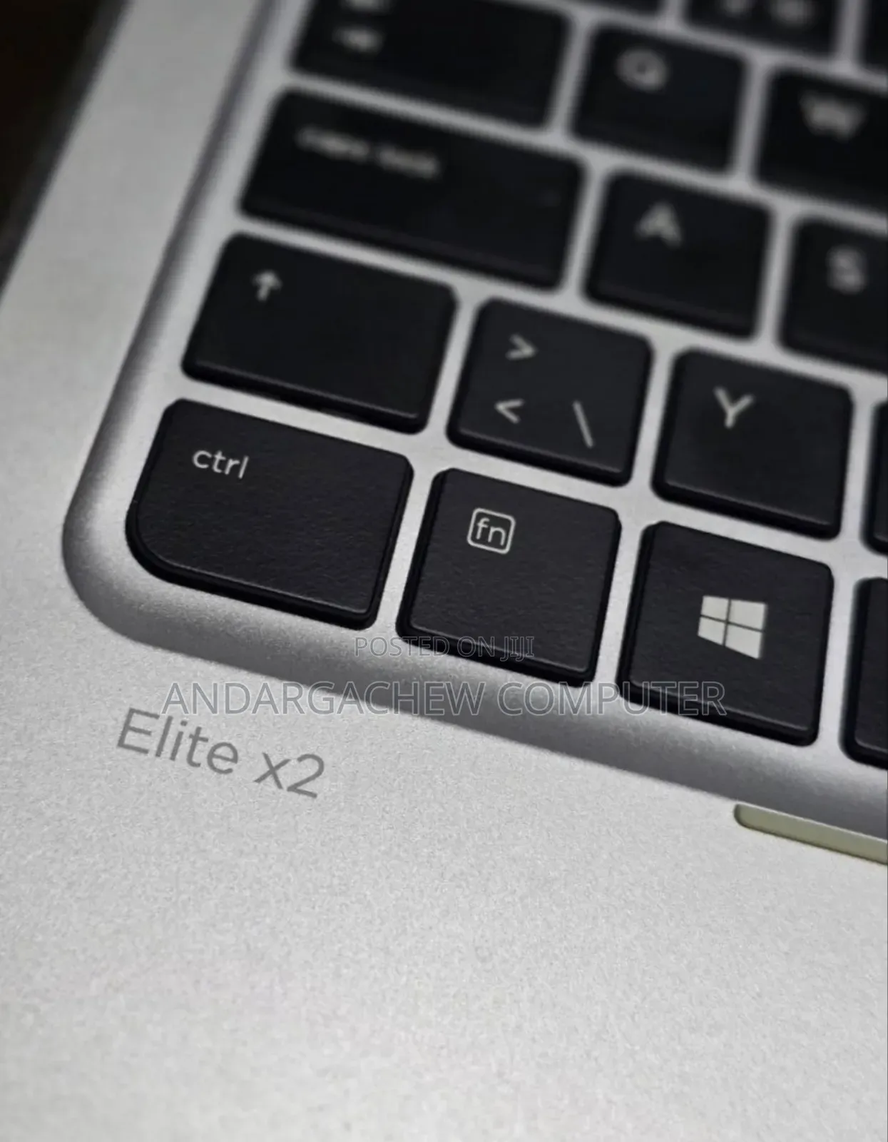 New Laptop HP X2 8GB Intel Core I5 SSD 256GB