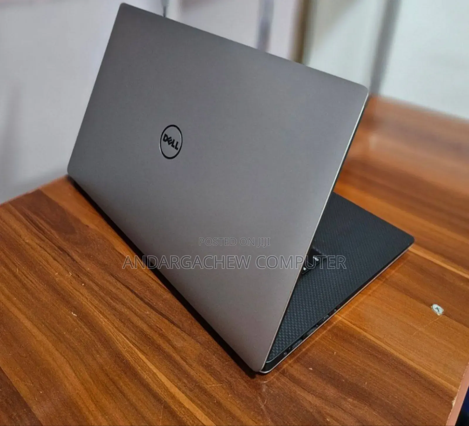 New Laptop Dell XPS 15 16GB Intel Core I7 SSD 512GB