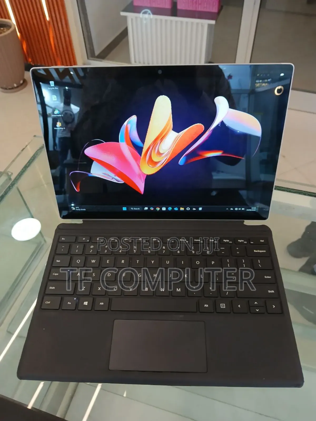 New Laptop Microsoft Surface Pro 6 16GB Intel Core I7 SSD 1T