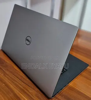 Photo - New Laptop Dell XPS 15 16GB Intel Core I7 SSD 512GB