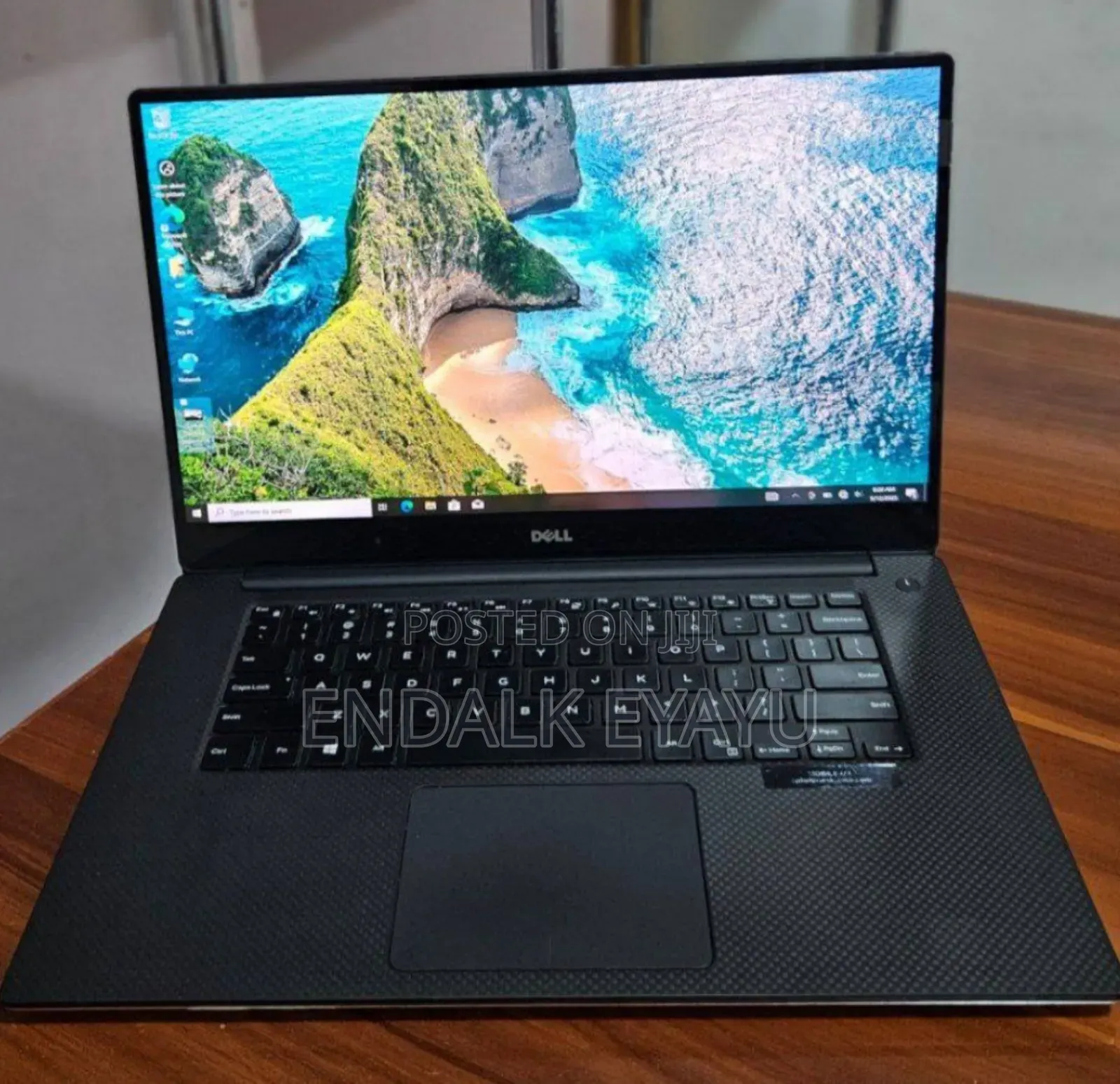 New Laptop Dell XPS 15 16GB Intel Core I7 SSD 512GB