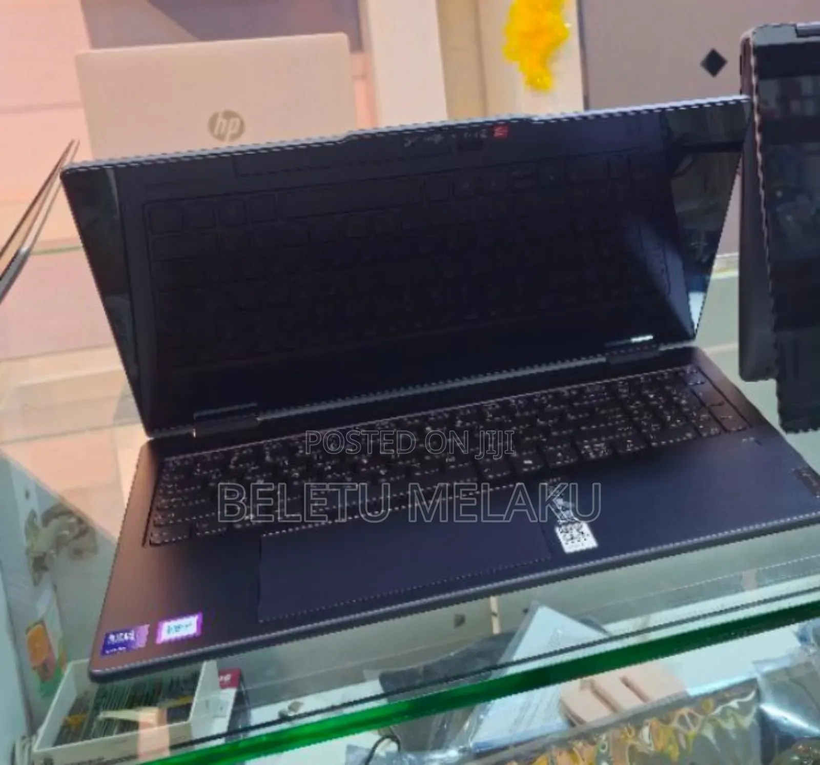 New Laptop Lenovo Yoga 7i 16GB Intel Core Ultra 7 SSD 1T