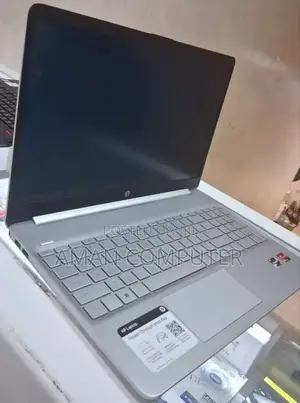 New Laptop HP Stream Notebook 8GB Intel SSD 256GB