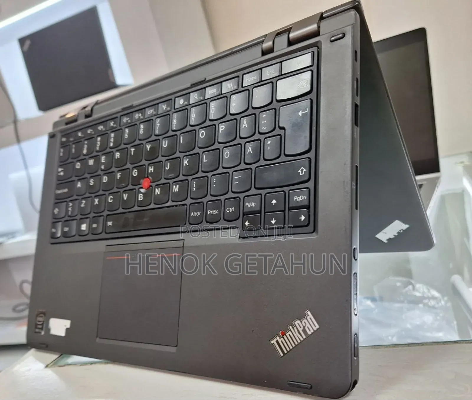New Laptop Lenovo ThinkPad Yoga 8GB Intel Core I7 SSD 256GB