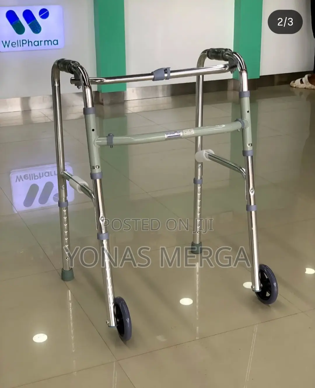 4legged Walker礙§Bodymed Two Button Folding Walker疚三walker፰~Walker