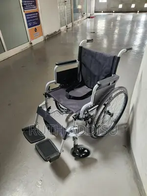 Foldable Wheelchair仔的medical Wheelchair晞了foldable Wheelchair Medical