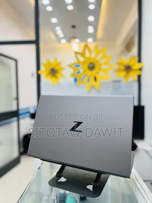 New Laptop HP ZBook 15 16GB Intel Core i7 SSD 512GB