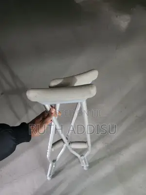 Photo - Axillary Bilateral Crutches甫一crutches座談medical Crutches短訊medical New