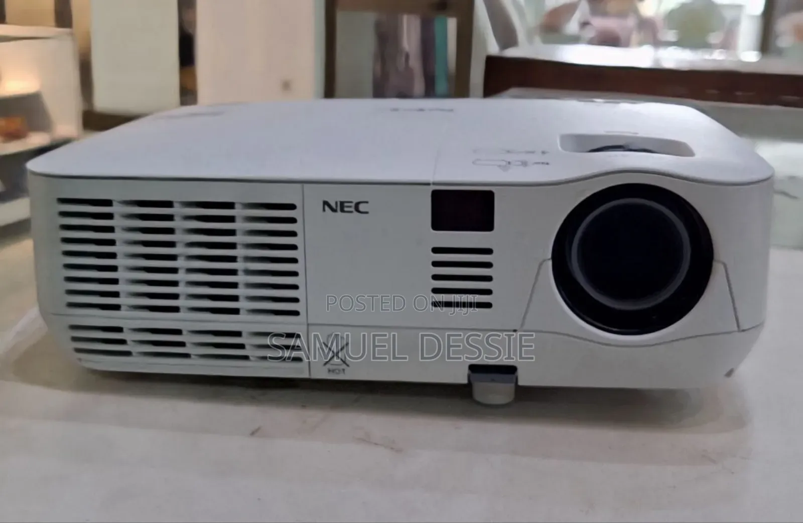 Nec Projector V300x