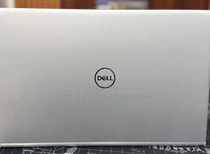 New Laptop Dell Precision 7750 16GB Intel Core I7 SSD 1T