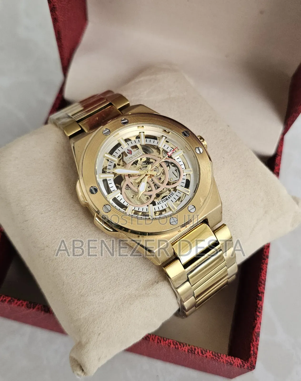 Lexros Watch Is Ideal for You if You Want an Attractive, Stylish,