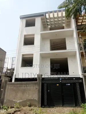 Photo - 5bdrm House in Akaky Kaliti for sale