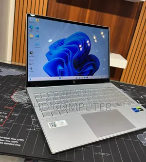 New Laptop HP Envy X360 16GB Intel Core I5 SSD 512GB