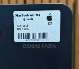 New Laptop Apple MacBook Air 16GB Apple M4 SSD 256GB