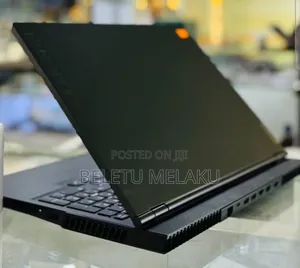 New Laptop Lenovo Legion 5 16GB AMD Ryzen 5 SSD 512GB