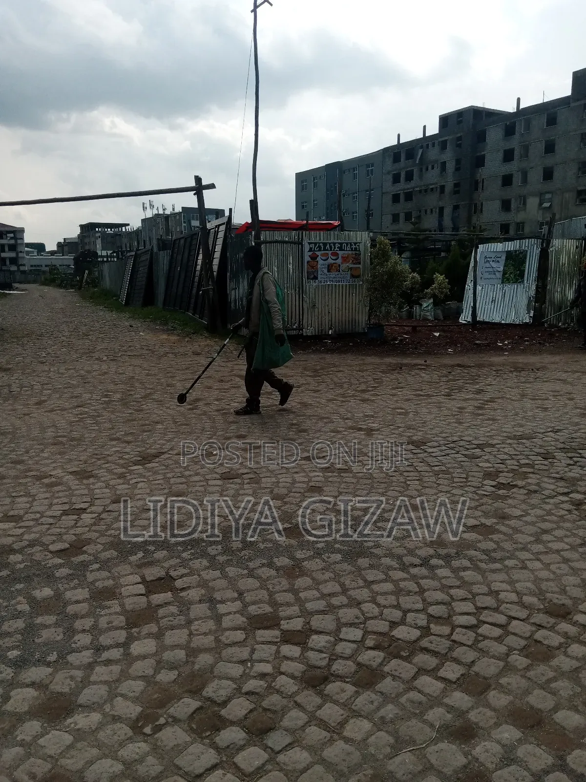 Furnished 1bdrm Apartment in Akaky Kaliti for sale