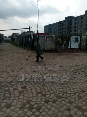 Furnished 1bdrm Apartment in Akaky Kaliti for sale