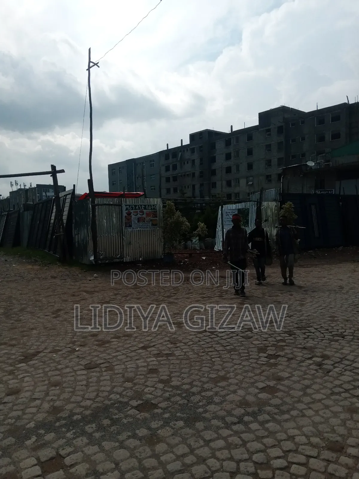 Furnished 1bdrm Apartment in Akaky Kaliti for sale