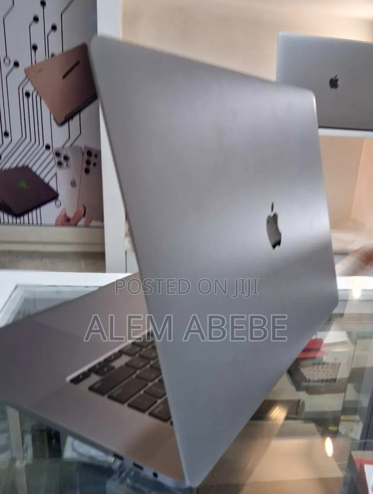 New Laptop Apple MacBook Pro 2019 32GB Intel Core I7 SSD 1T