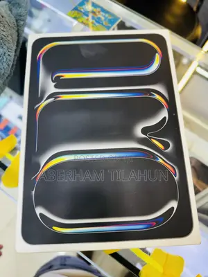 Photo - New Apple iPad Pro 11 (2024) 256 GB Silver