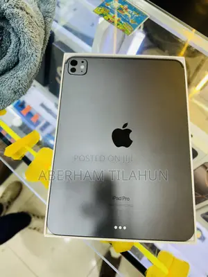 New Apple iPad Pro 11 (2024) 256 GB Silver