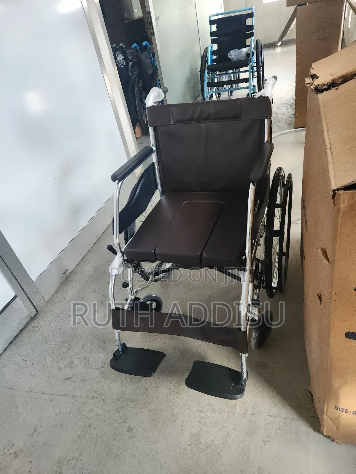 Wheelchair會上medical Almunium Wheelchair仔在heavy Duty Wheelchair New
