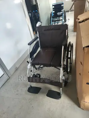 Wheelchair會上medical Almunium Wheelchair仔在heavy Duty Wheelchair New