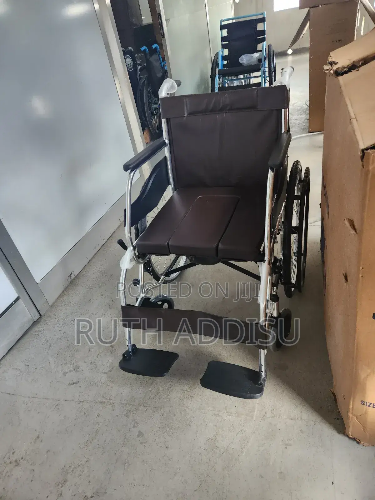 Wheelchair麵包wheelchair痛苦commode Wheelchair丸緩medical Wheelchair New