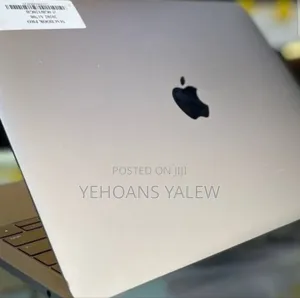 New Laptop Apple MacBook Pro 2017 8GB Intel Core I5 SSD 128GB